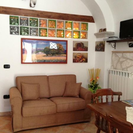 Il Borgo 19 Apartman Scapoli Kültér fotó
